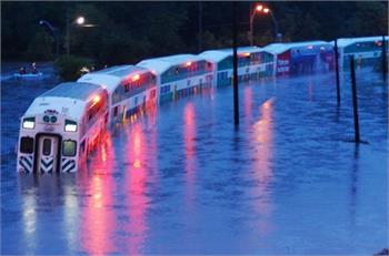 Hundreds rescued from flooded, stranded GO train in dinghies