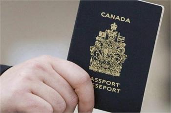 Canadian border officials to share travellers’ info with U.S. government