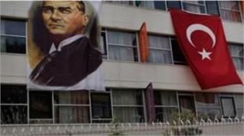 دولت ترکیه بیش از ۱۵ هزار کارمند وزارت آموزش را تعلیق کرد