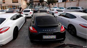 انهدام ۱۳ خودروی لوکس برای نخستین بار در ایران